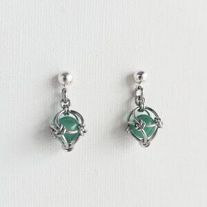 Vintage classic & elegant green aventurine caged pearl and silver earrings